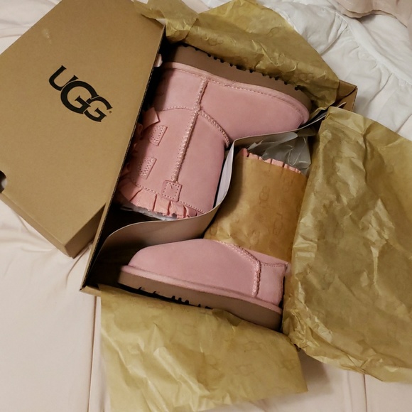 UGG Shoes - Ugg Pink Boots little girl